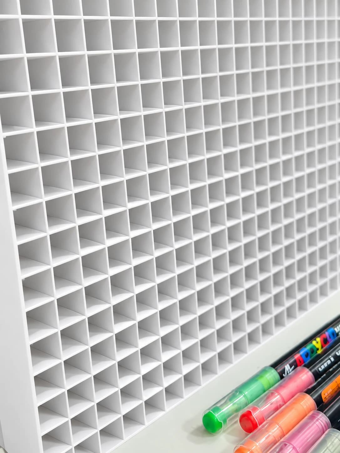 Acrylic Markers Organizer