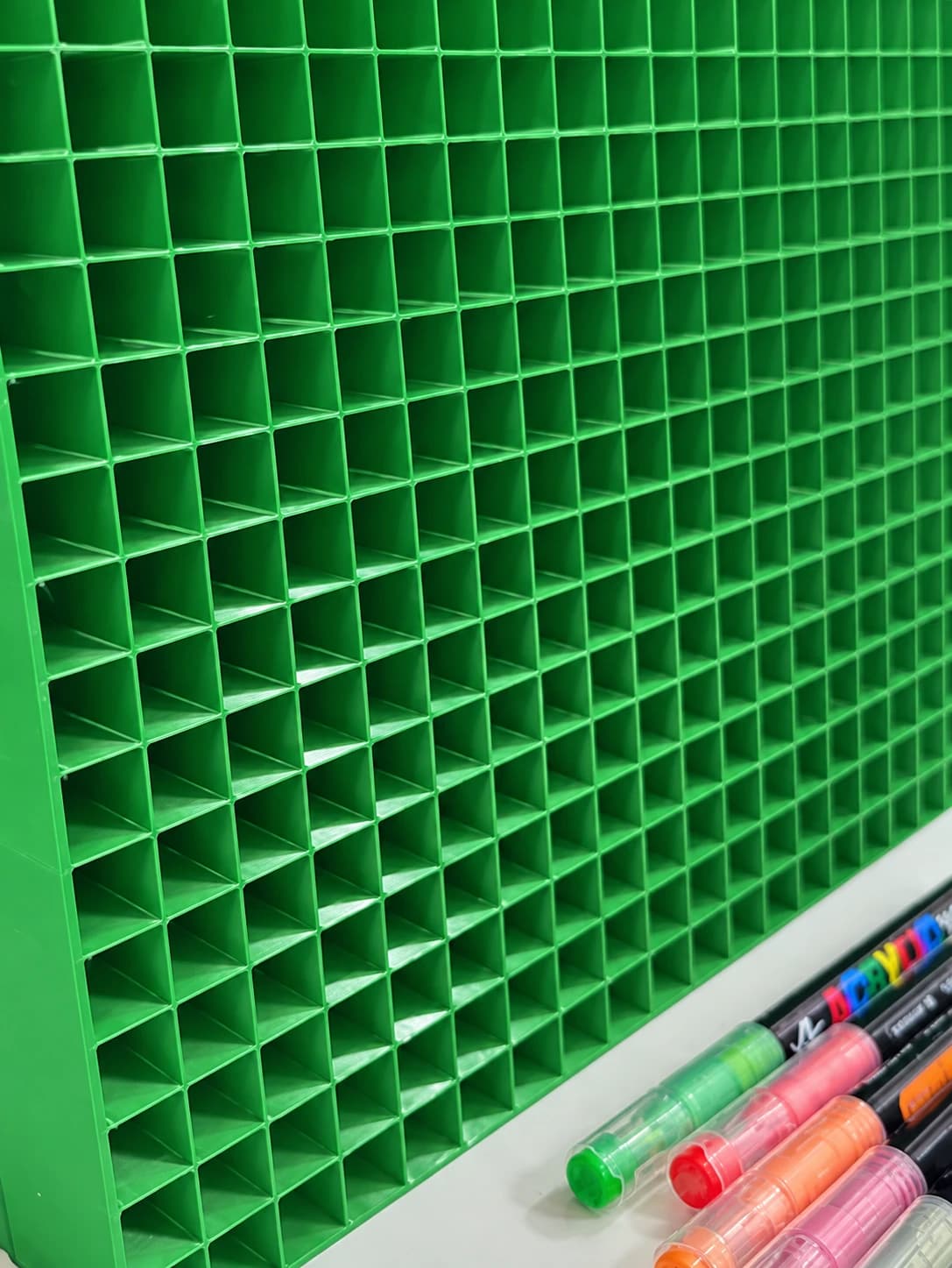 Acrylic Markers Organizer